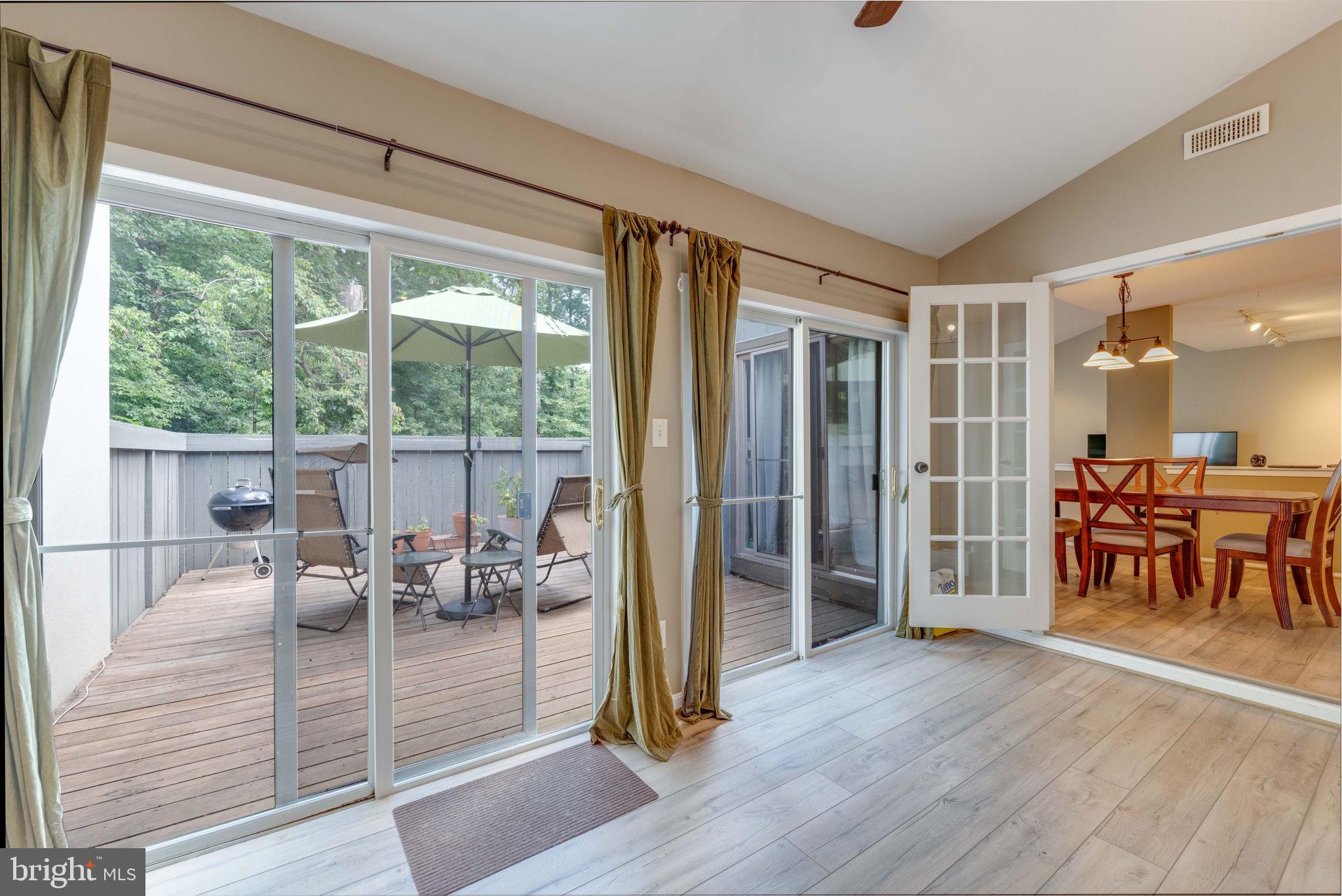2329 Glade Bank Way Reston, VA 20191 - Photo 16 of 38