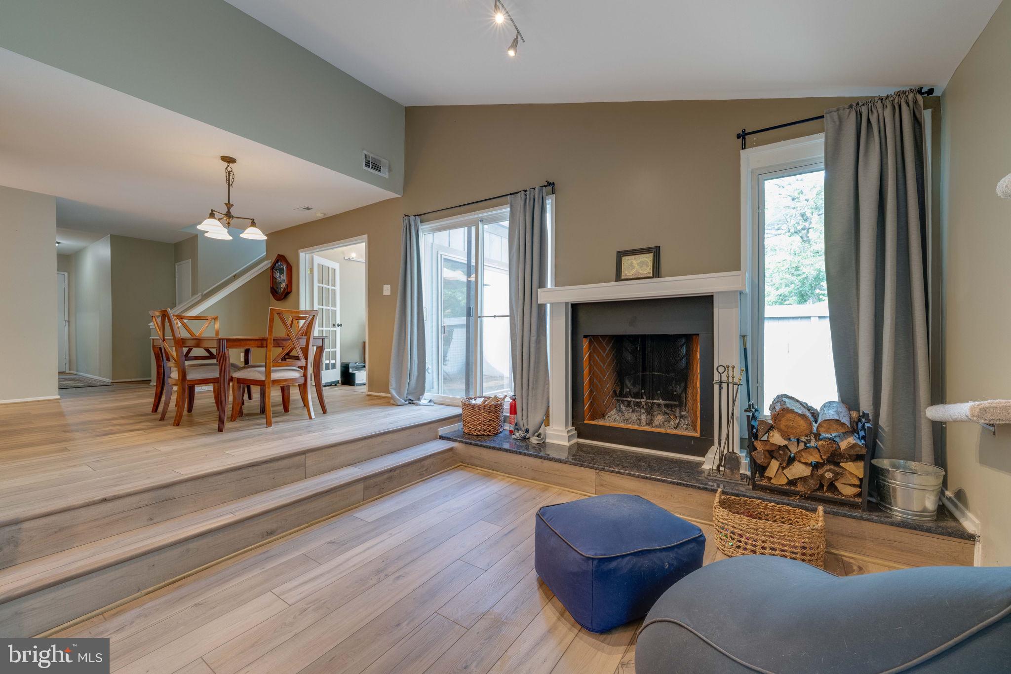 2329 Glade Bank Way Reston, VA 20191 - Photo 18 of 38
