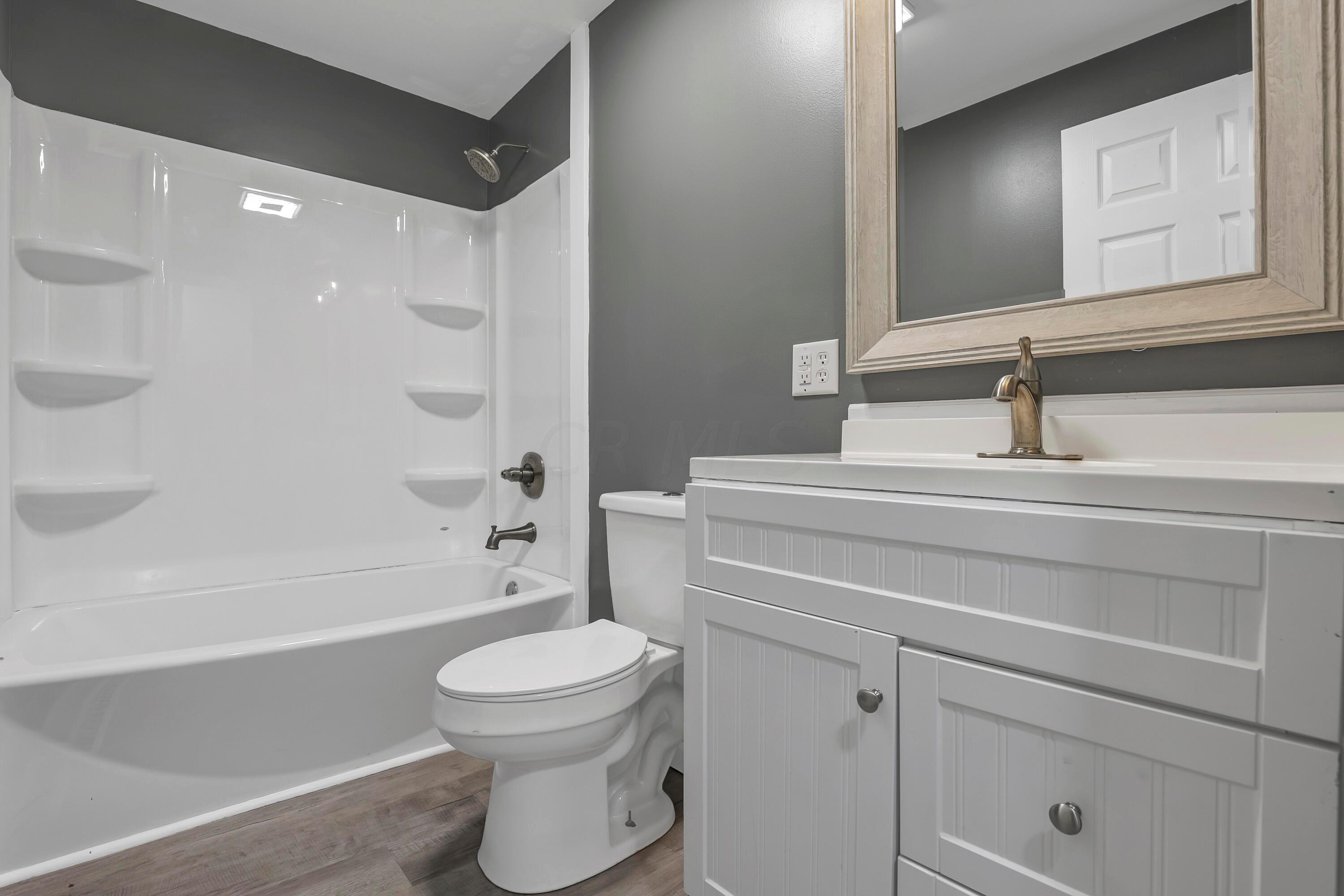 2988 Renfro Road Columbus, OH 43232 - Photo 20 of 40 0N4A8569