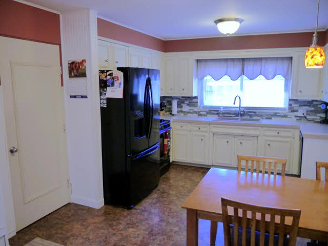 1010 South Johnson Street Bay City, MI 48708 - Photo 11 of 32