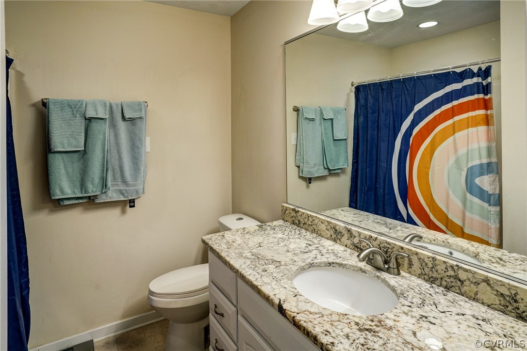 2909 Cove Ridge Trace Midlothian, VA 23112 - Photo 15 of 18 Hall bath with granite top vanity