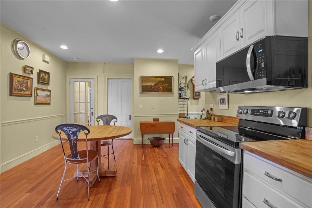 32 Catherine Street, Unit A Newport, RI 02840 - Photo 16 of 50