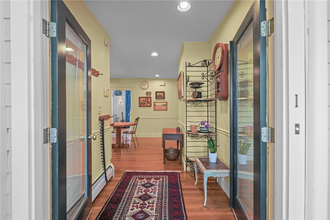32 Catherine Street, Unit A Newport, RI 02840 - Photo 21 of 50