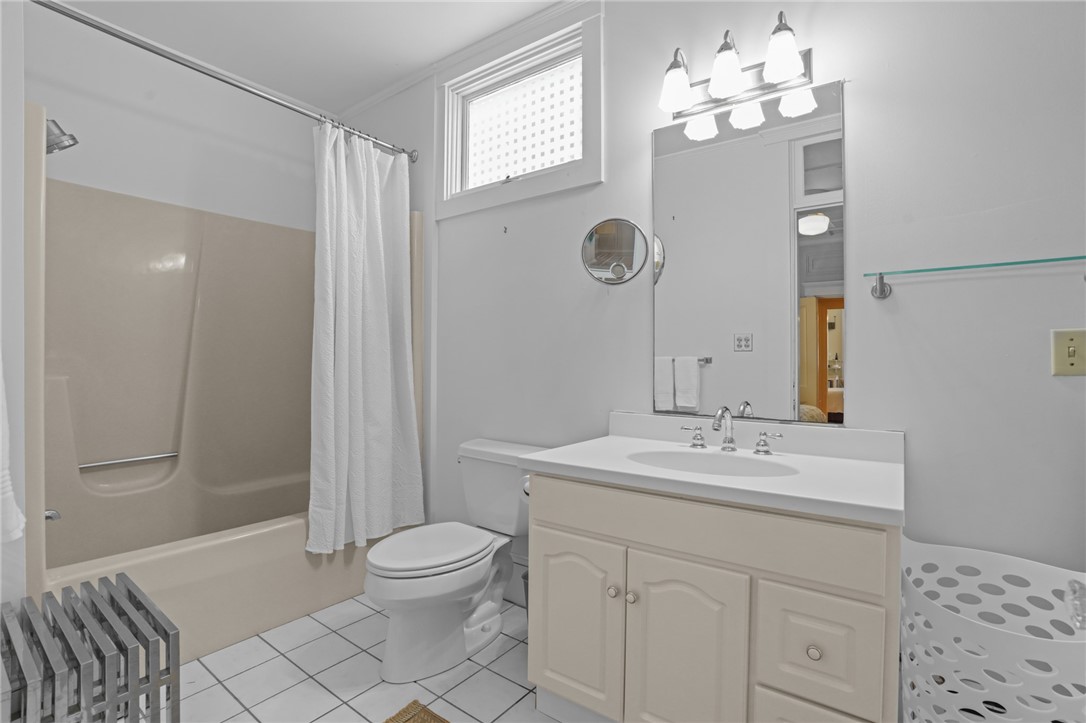 32 Catherine Street, Unit A Newport, RI 02840 - Photo 34 of 50