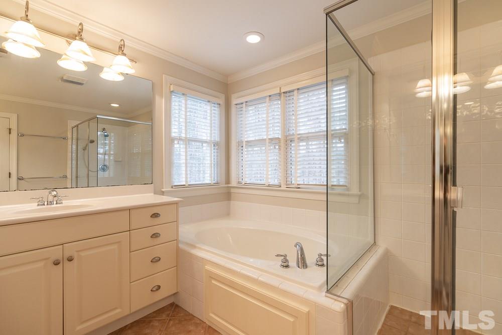 1121 Colonial Club Road Wake Forest, NC 27587 - Photo 18 of 30 Master Bathroom
