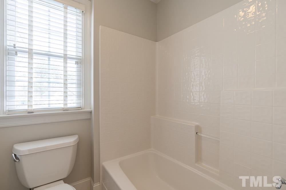 1121 Colonial Club Road Wake Forest, NC 27587 - Photo 24 of 30 Bathroom 2