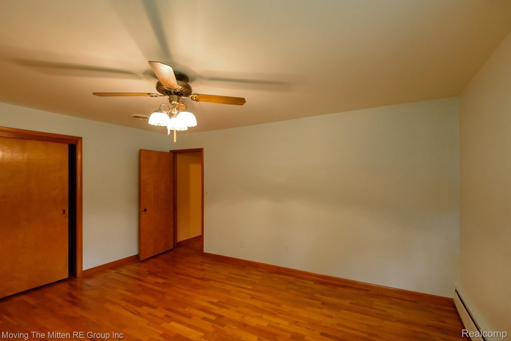 46445 Harris Road Belleville, MI 48111 - Photo 23 of 51 25.jpg