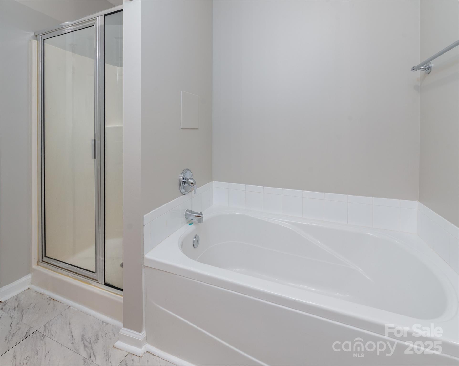 2041 Lennox Square Road Charlotte, NC 28210 - Photo 16 of 24