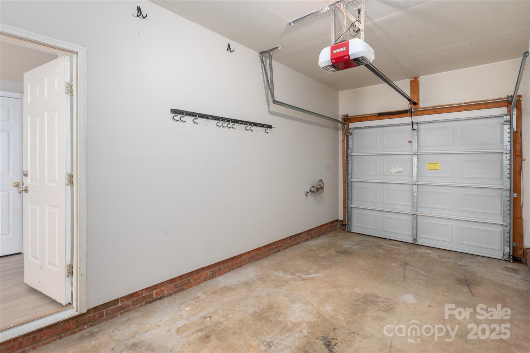 2041 Lennox Square Road Charlotte, NC 28210 - Photo 22 of 24