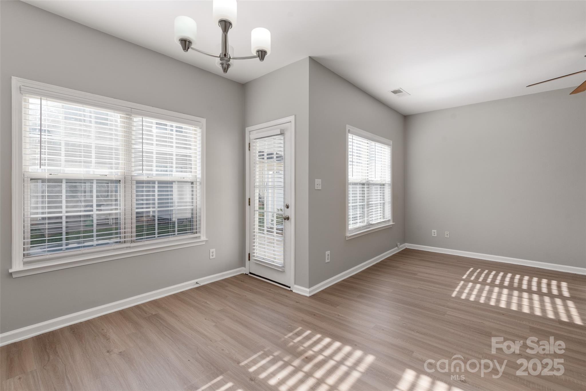 2041 Lennox Square Road Charlotte, NC 28210 - Photo 10 of 24