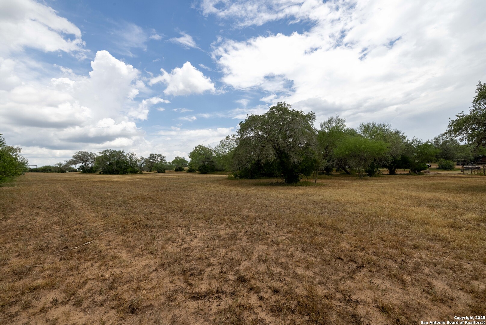 6242 Wildcat Drive Beeville, TX 78102 - Photo 7 of 15 a view of an outdoor space