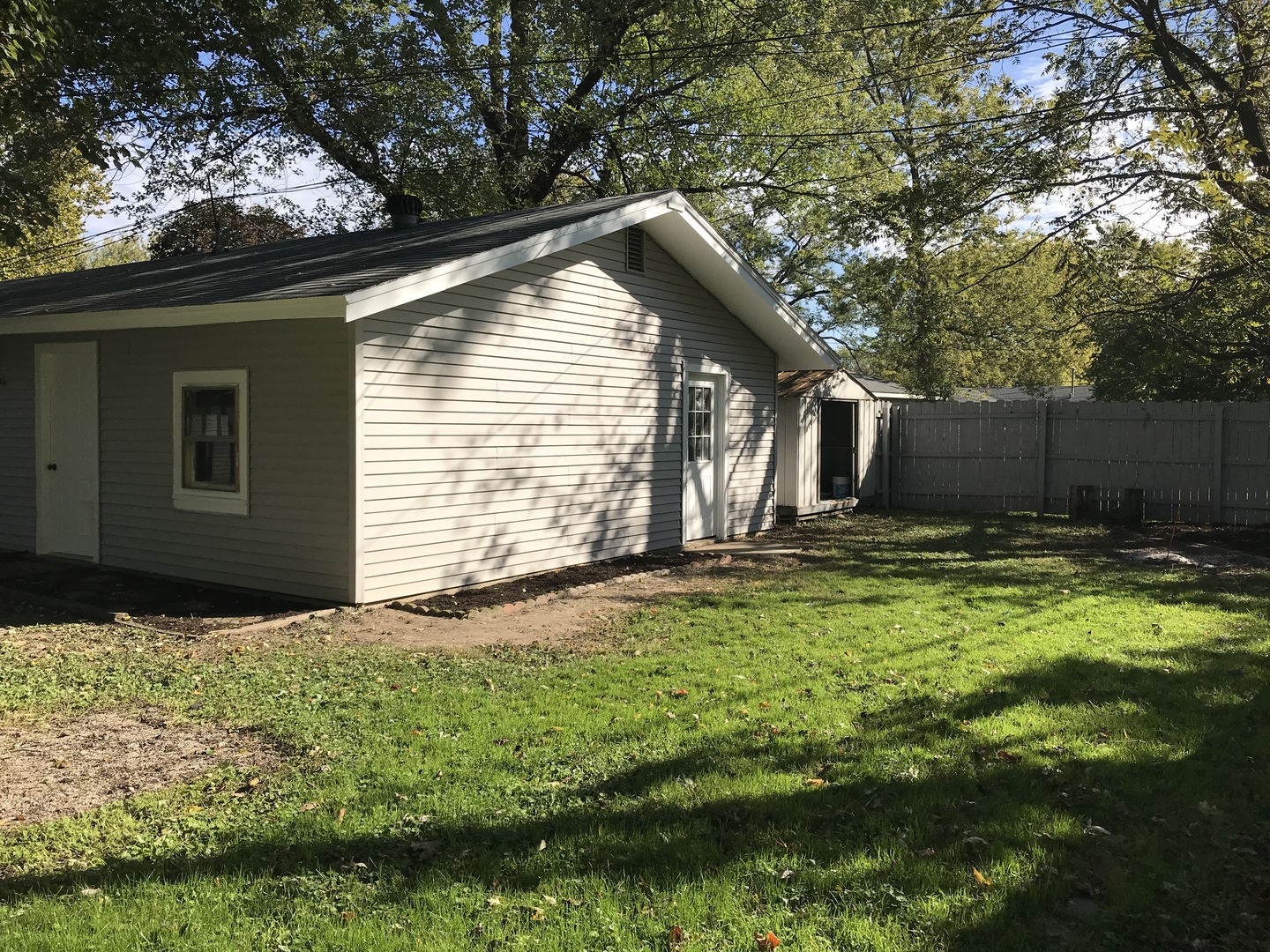 5 Hampton Road Montgomery, IL 60538 - Photo 10 of 15