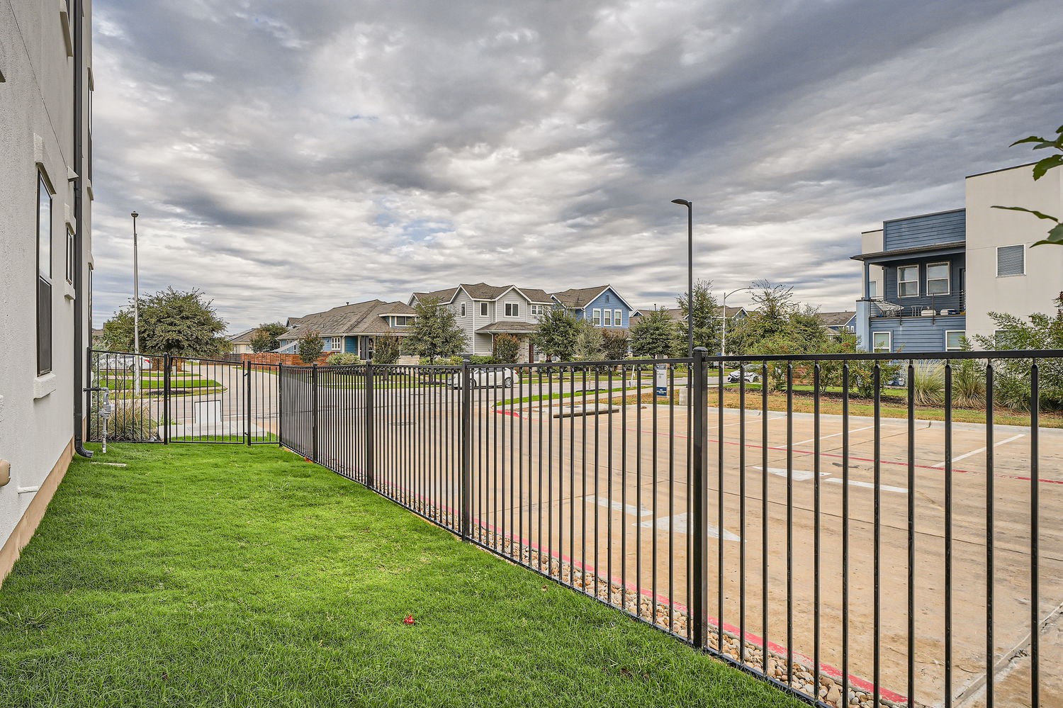 9025 Cattle Baron Path Austin, TX 78747 - Photo 28 of 32