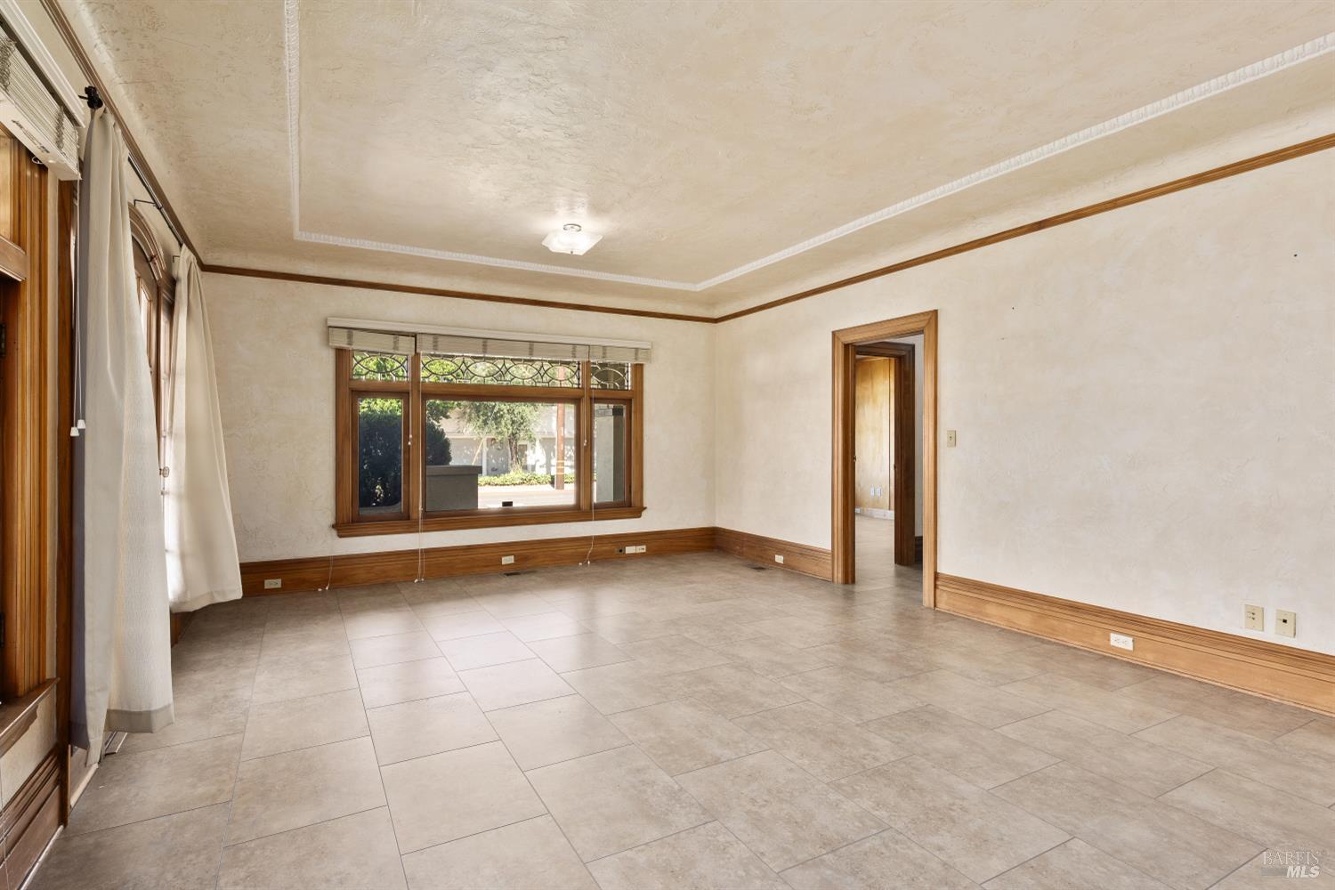 705 College Avenue Santa Rosa, CA 95404 - Photo 10 of 32