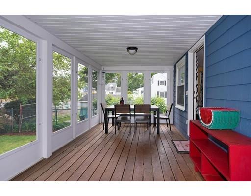 29 Stowecroft Road Arlington, MA 02474 - Photo 11 of 24