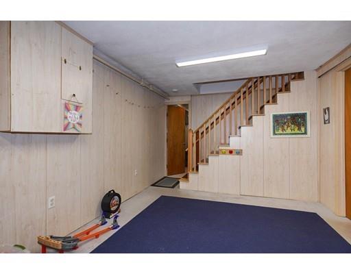 29 Stowecroft Road Arlington, MA 02474 - Photo 21 of 24