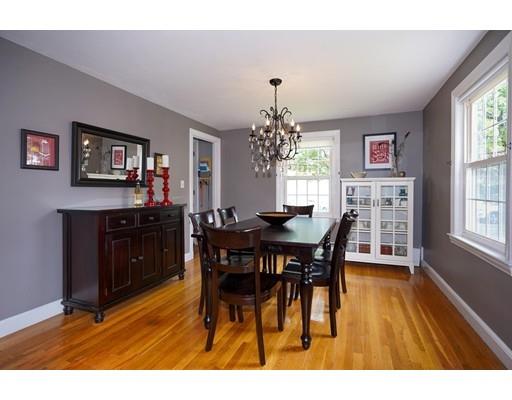 29 Stowecroft Road Arlington, MA 02474 - Photo 5 of 24