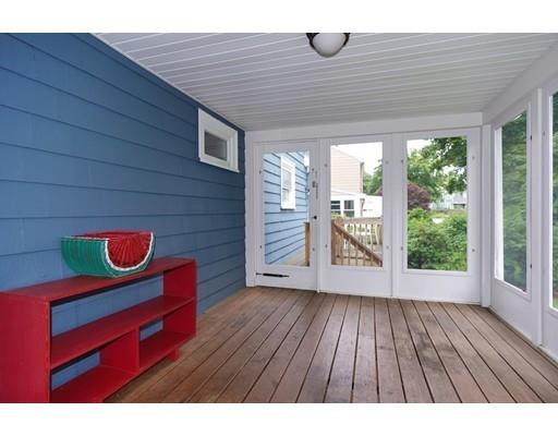 29 Stowecroft Road Arlington, MA 02474 - Photo 10 of 24
