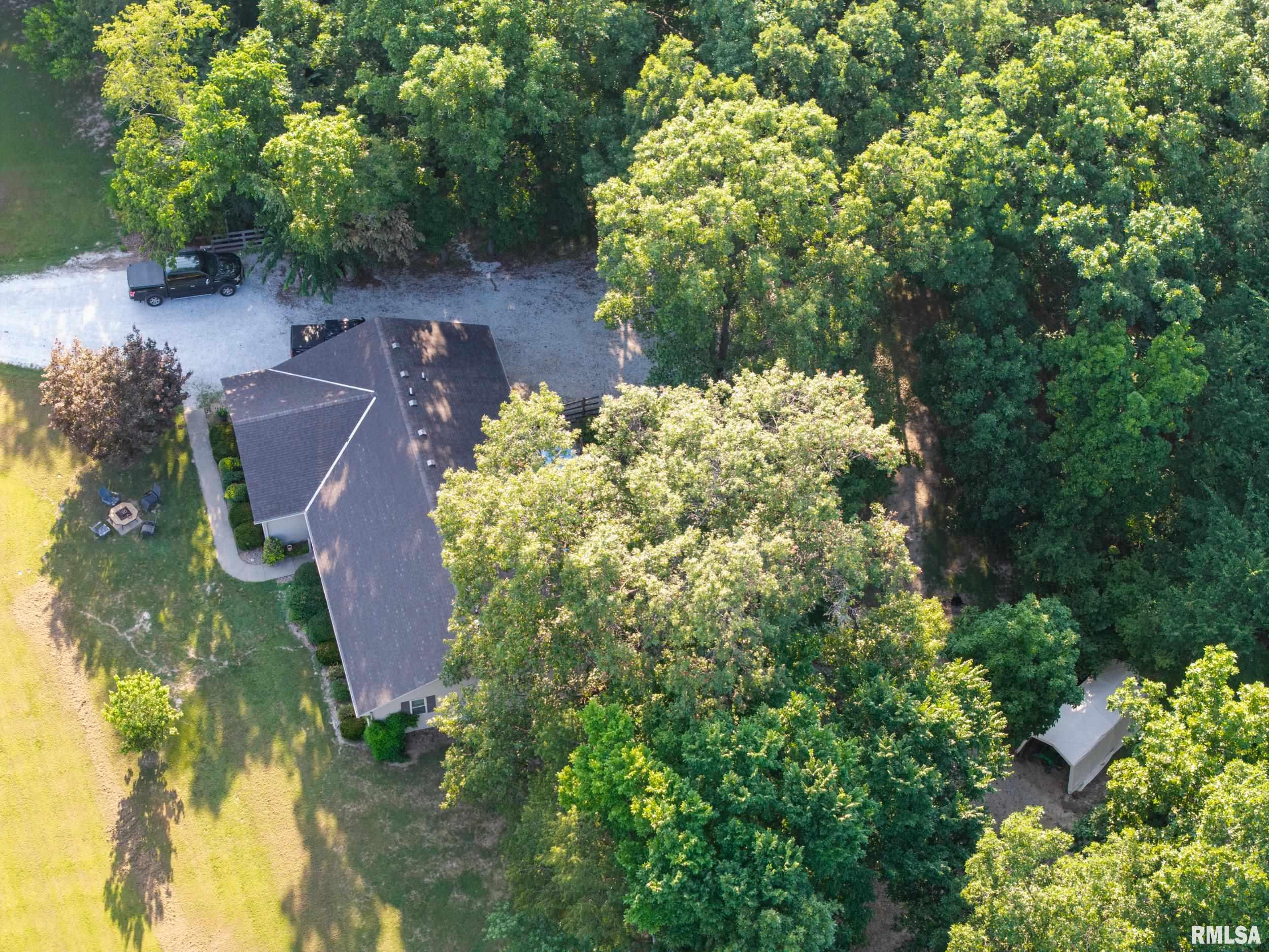 576 Coral Road Colchester, IL 62326 - Photo 43 of 55 Gallery Image 43