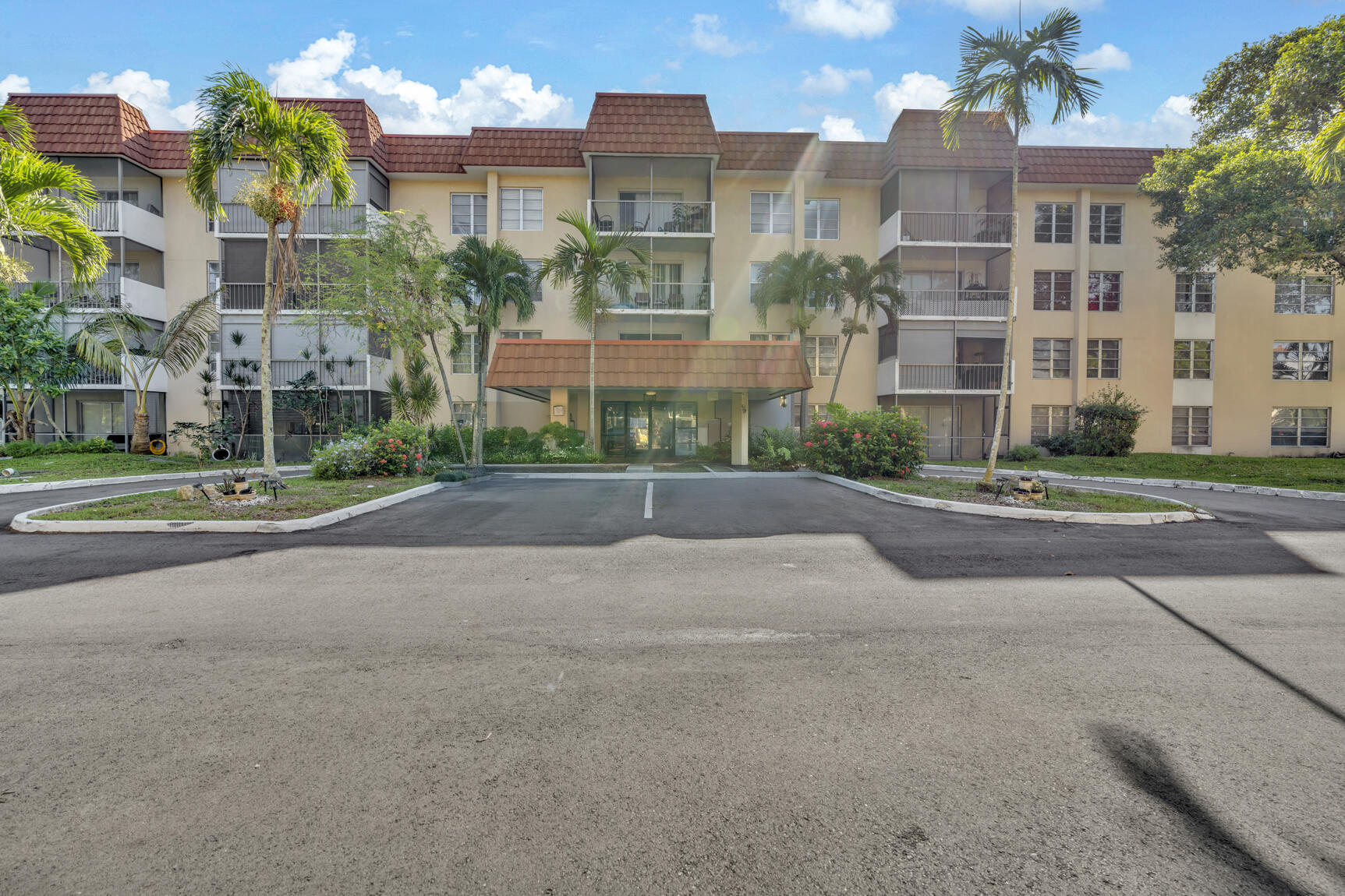 4166 Inverrary Drive, Unit 304 Lauderhill, FL 33319 - Photo 1 of 31 DSC02220