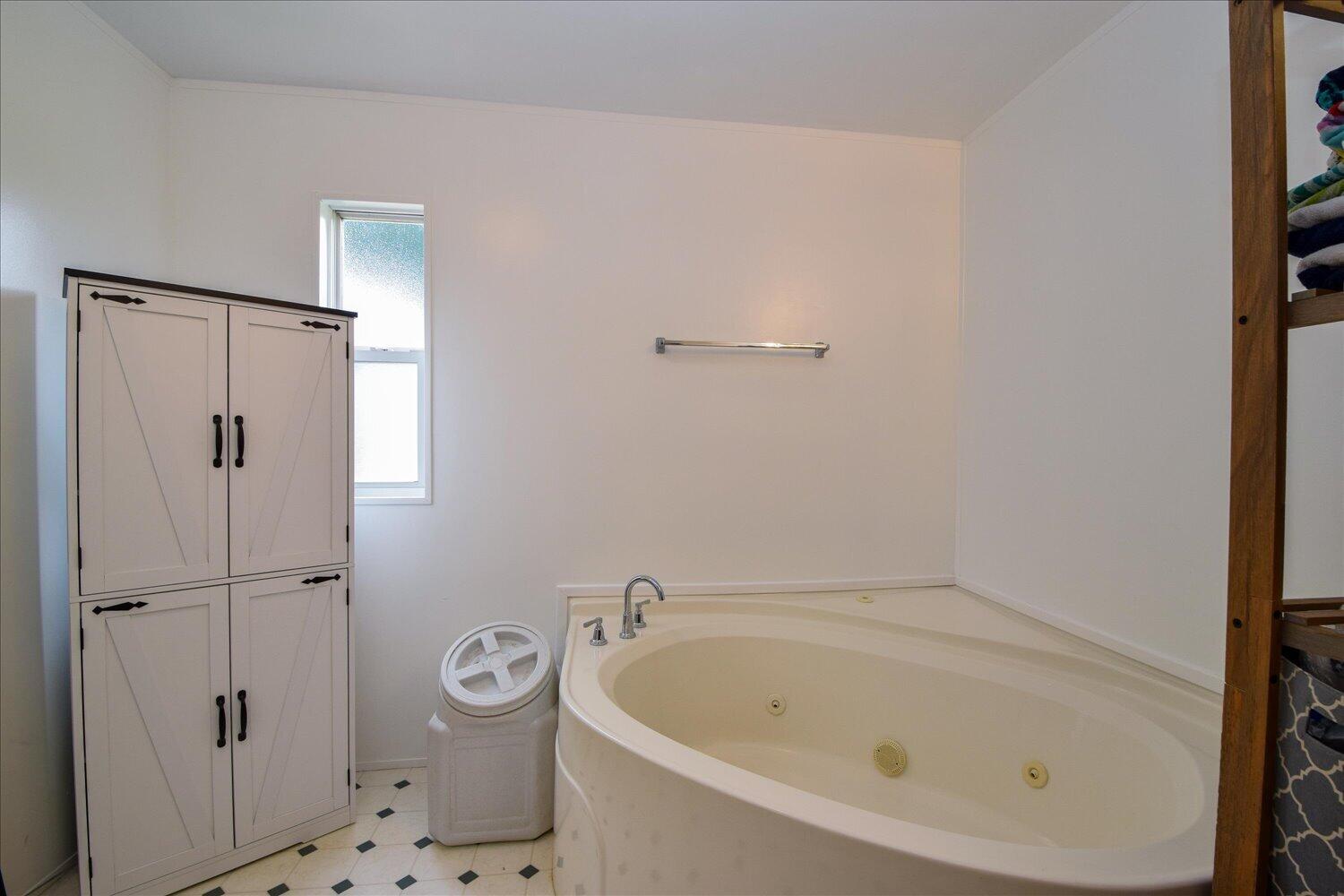 1107 Green Mountain Road Vinton, VA 24179 - Photo 17 of 41 15-1107 Green Mountain-15