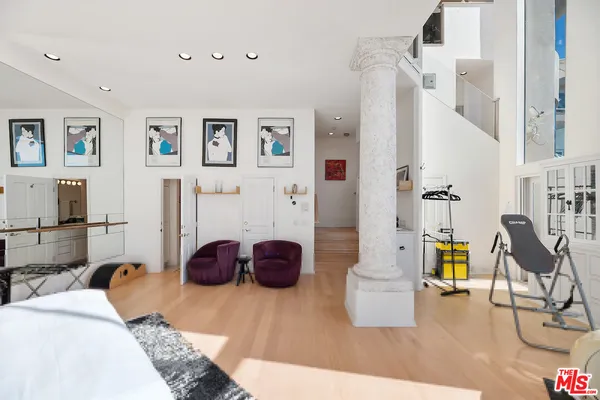 $20,000 | 7350 Brodiaea Way, La Jolla, CA 92037