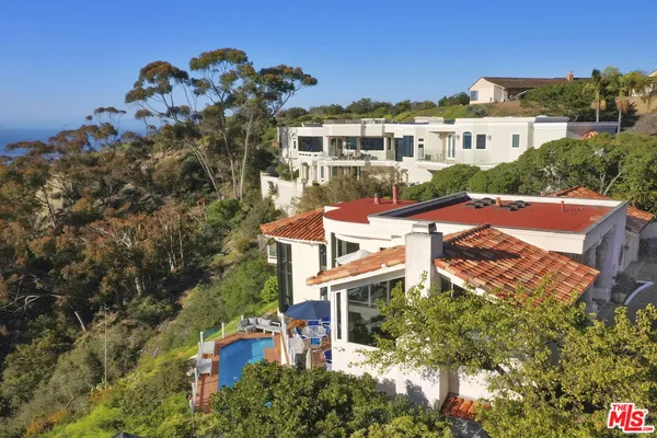 $20,000 | 7350 Brodiaea Way, La Jolla, CA 92037