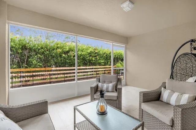 $335,000 | 10079 Ketch Kay Lane, Oxford, FL 34484