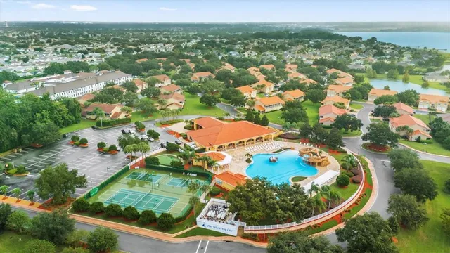 $335,000 | 10079 Ketch Kay Lane, Oxford, FL 34484