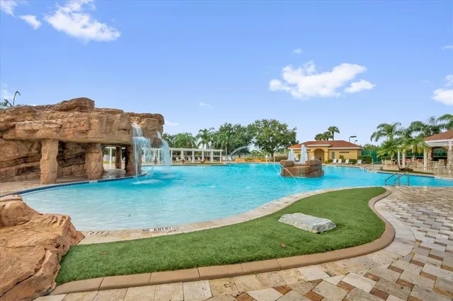 $335,000 | 10079 Ketch Kay Lane, Oxford, FL 34484