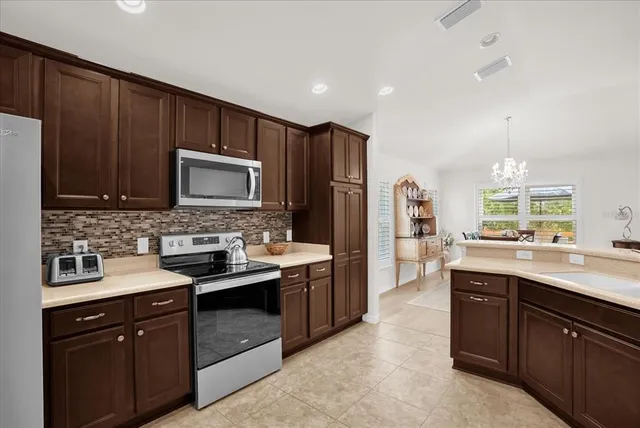 $335,000 | 10079 Ketch Kay Lane, Oxford, FL 34484