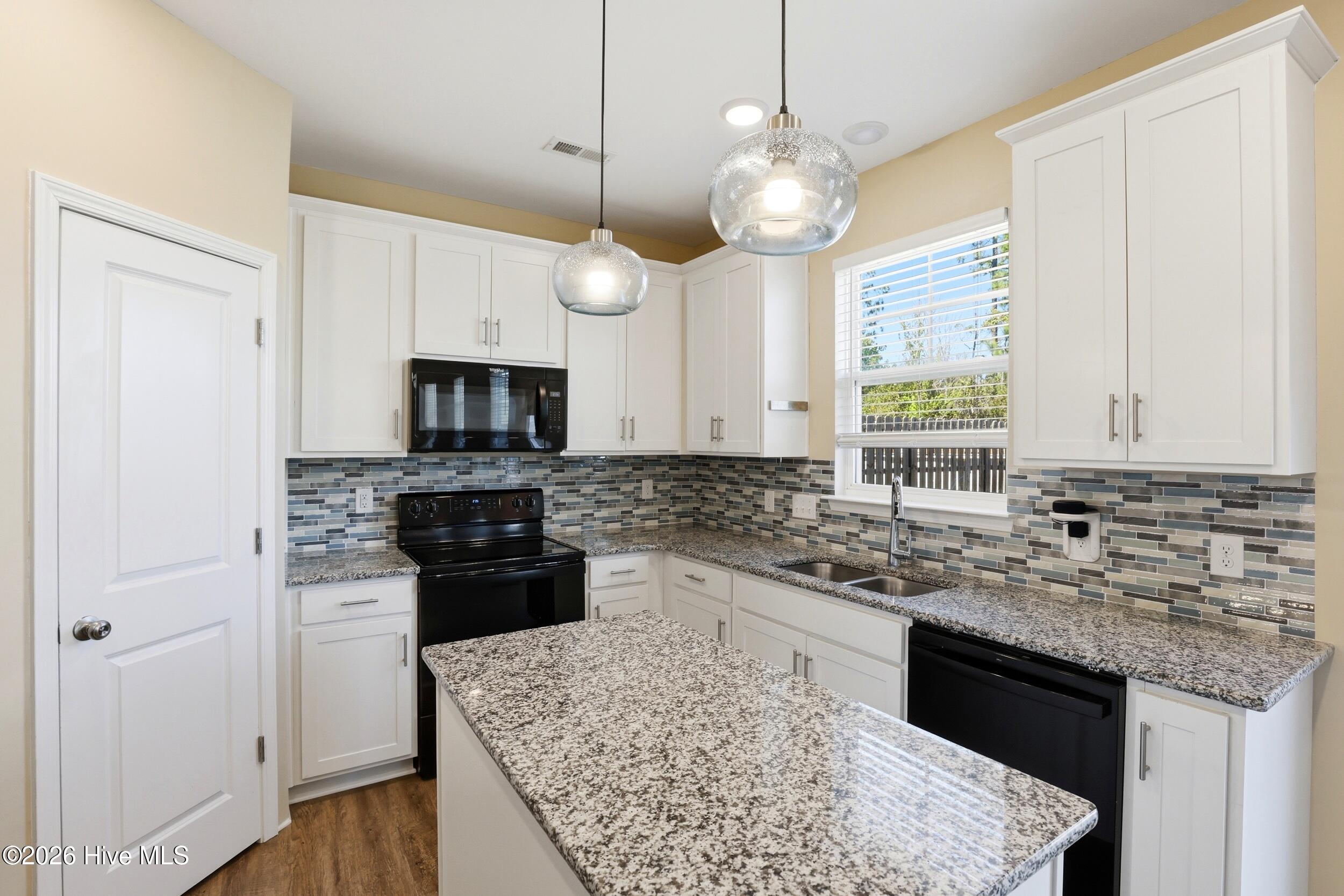 5712 Orchardgrass Road Leland, NC 28451 - Photo 12 of 57 11_5712_orchardgrass_rd_011