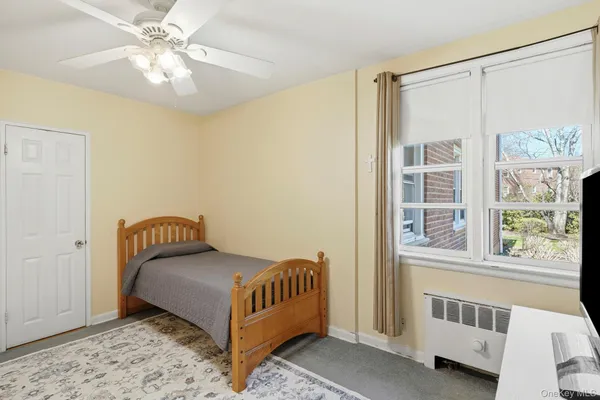 $295,500 | 3 Bryant Crescent, Unit 1D, White Plains, NY 10605