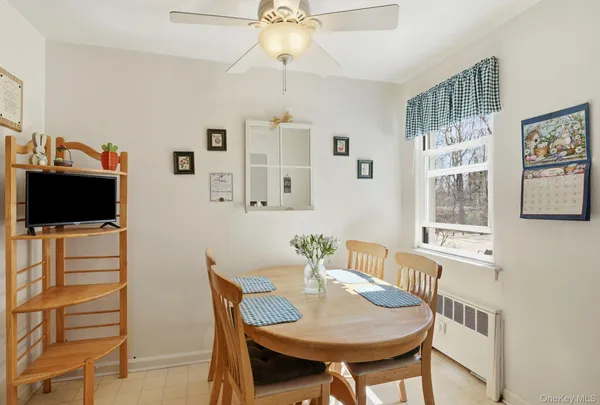 $295,500 | 3 Bryant Crescent, Unit 1D, White Plains, NY 10605