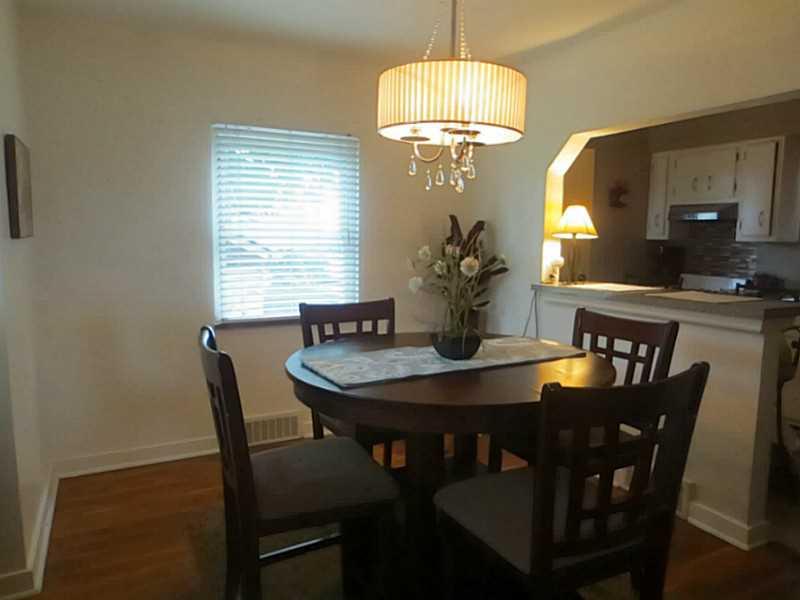 Dining Room. 