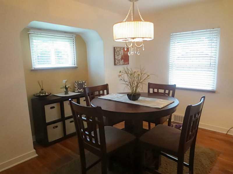 Dining Room. 