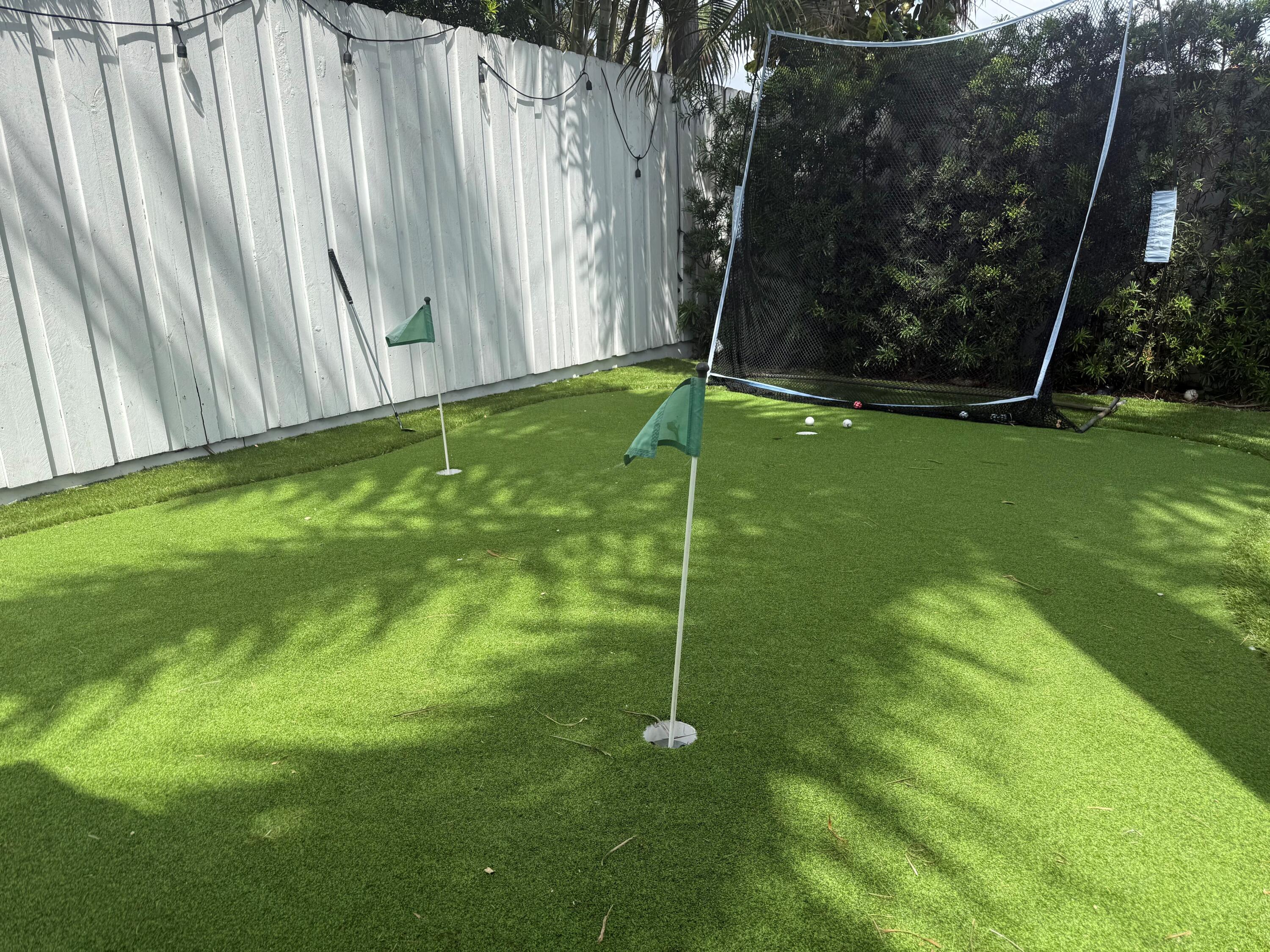 995 Southwest 13th Drive Boca Raton, FL 33486 - Photo 41 of 43 putting green 1