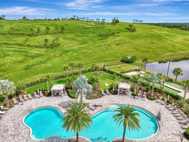 $640,000 | 6310 Grandview Hill Court, Bradenton, FL 34203