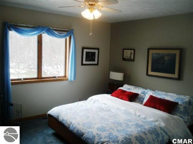 7218 South Whiteville Road Shepherd, MI 48883 - Photo 10 of 22 1774309-9.JPG