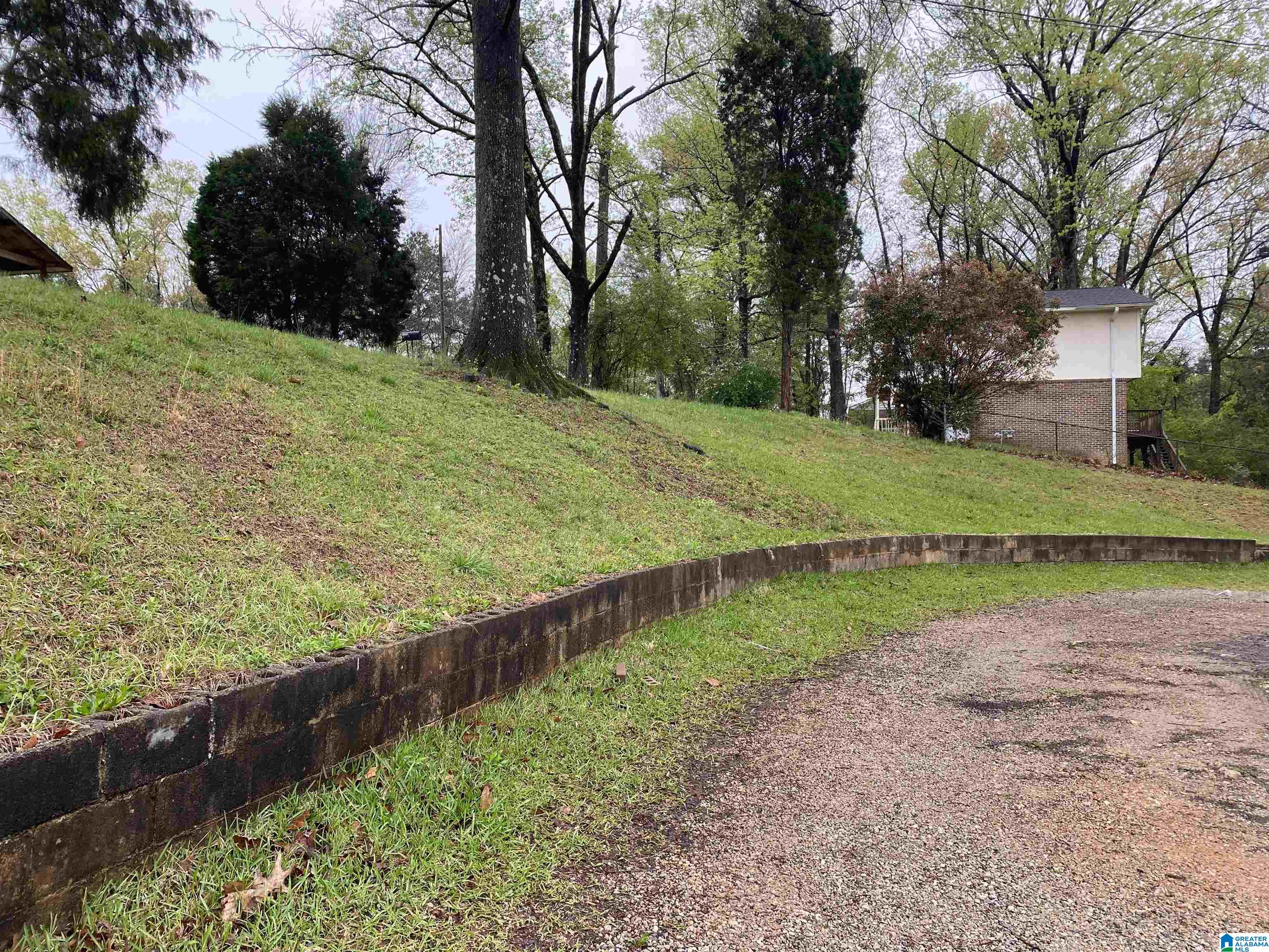413 Jerry Drive Southwest Bessemer, AL 35022 - Photo 22 of 33
