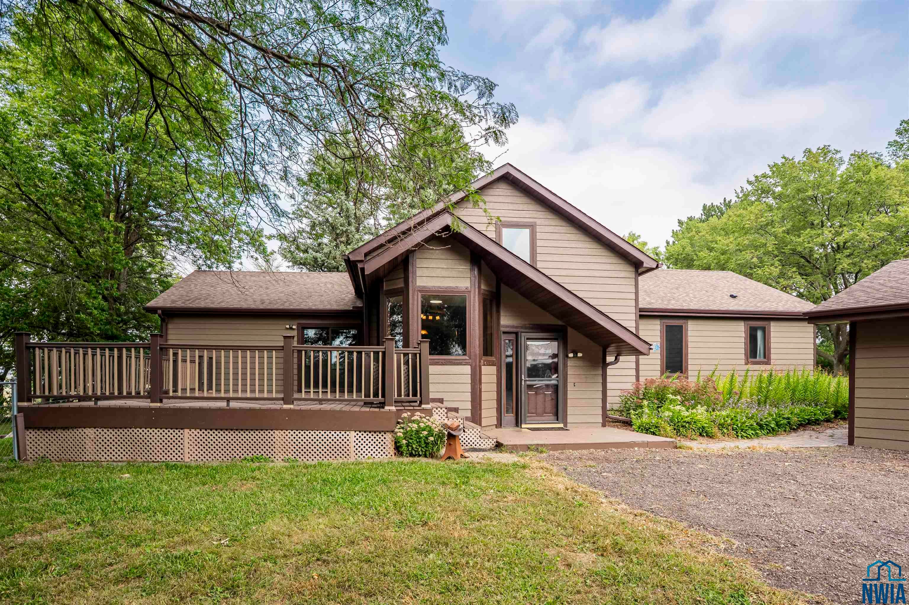 32116 Indigo Road Hinton, IA 51024 - Photo 2 of 33 Gallery Image 2