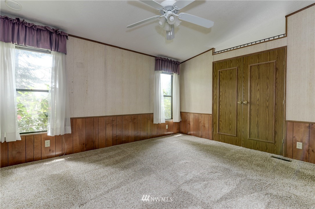 5740 Schoth Road Southwest Tumwater, WA 98512 - Photo 18 of 32 Gallery Image 18