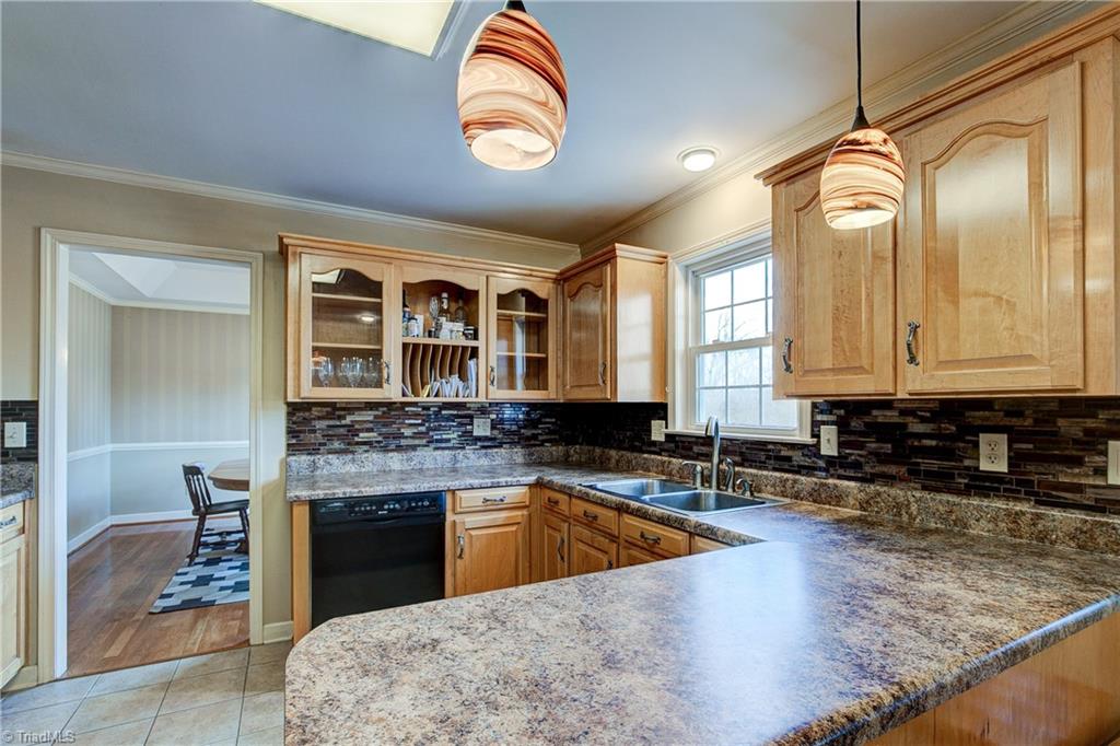 625 Massey Road Reidsville, NC 27320 - Photo 14 of 46 Gallery Image 14
