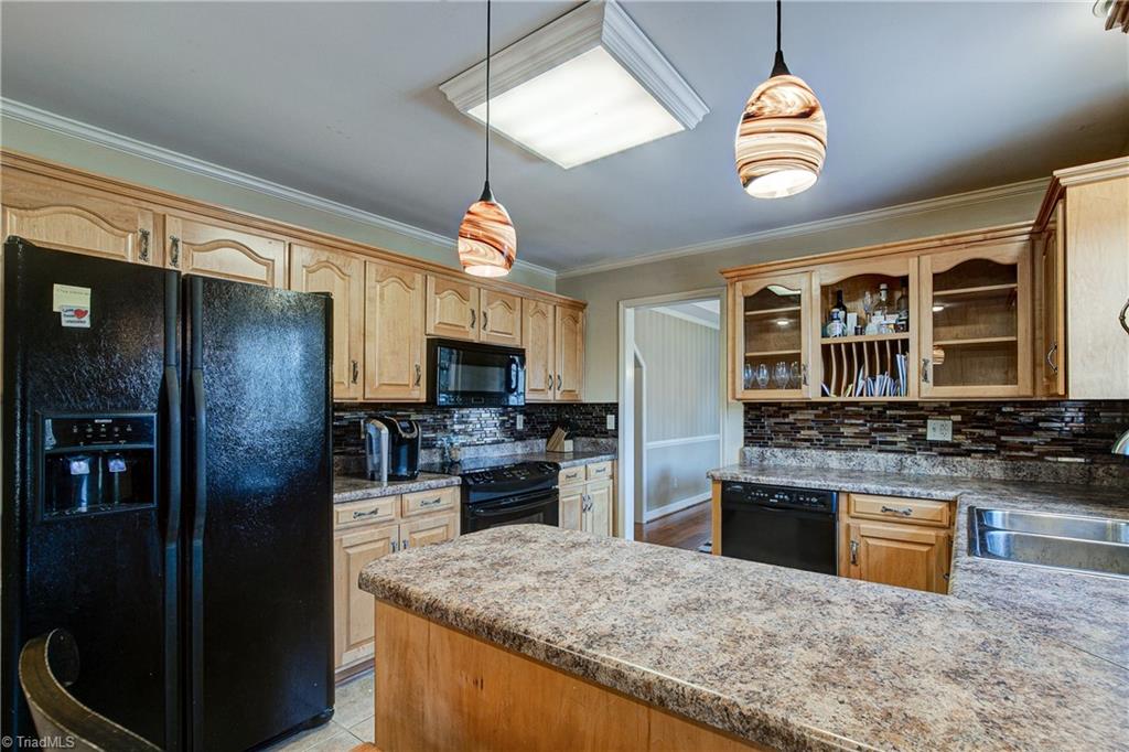 625 Massey Road Reidsville, NC 27320 - Photo 15 of 46 Gallery Image 15