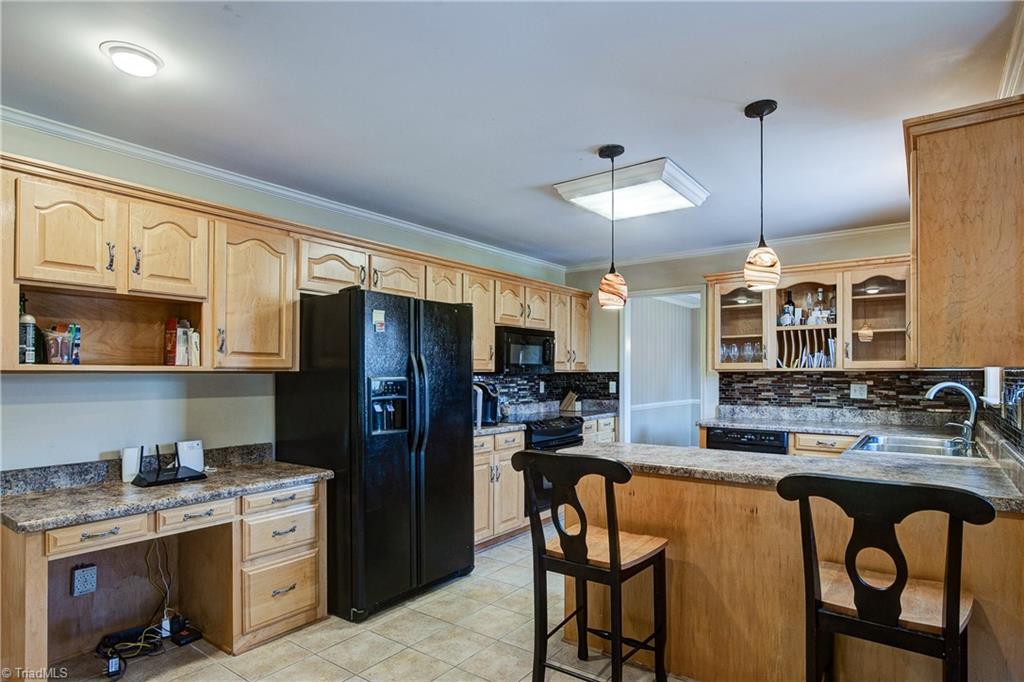 625 Massey Road Reidsville, NC 27320 - Photo 16 of 46 Gallery Image 16