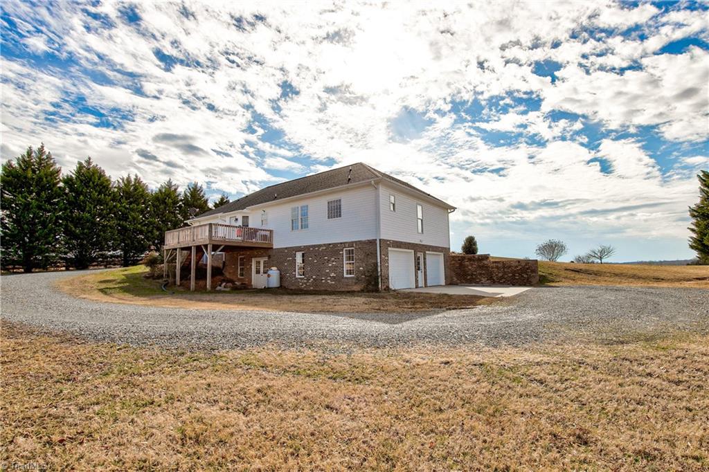 625 Massey Road Reidsville, NC 27320 - Photo 36 of 46 Gallery Image 36