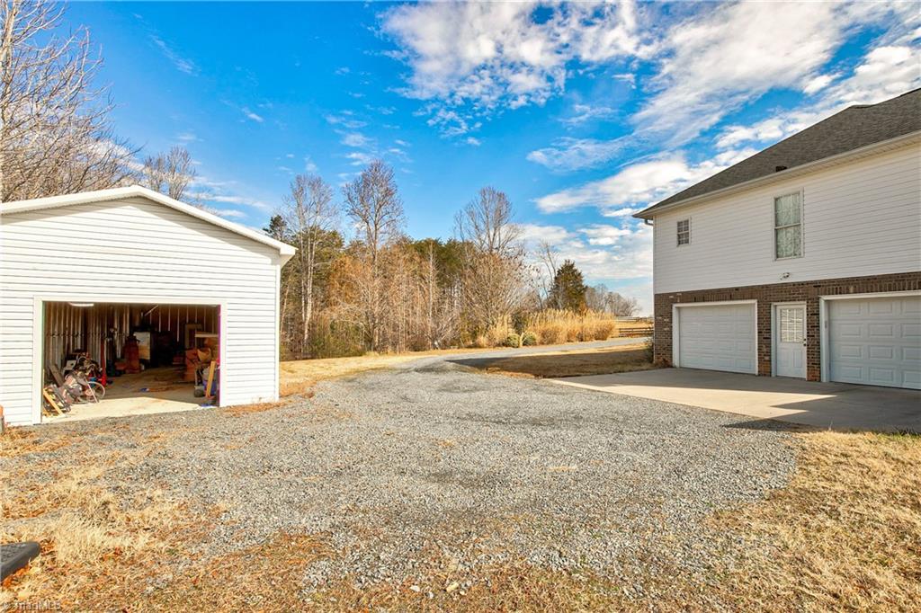 625 Massey Road Reidsville, NC 27320 - Photo 37 of 46 Gallery Image 37