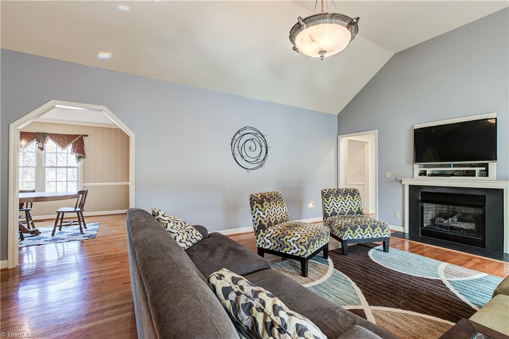 625 Massey Road Reidsville, NC 27320 - Photo 9 of 46 Gallery Image 9