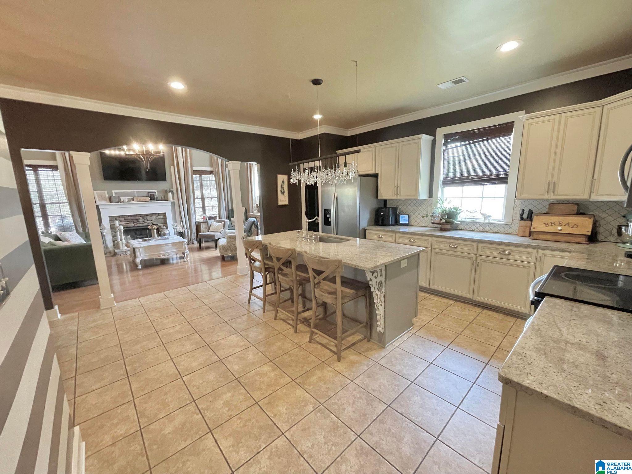 127 King Richards Way Calera, AL 35040 - Photo 7 of 40