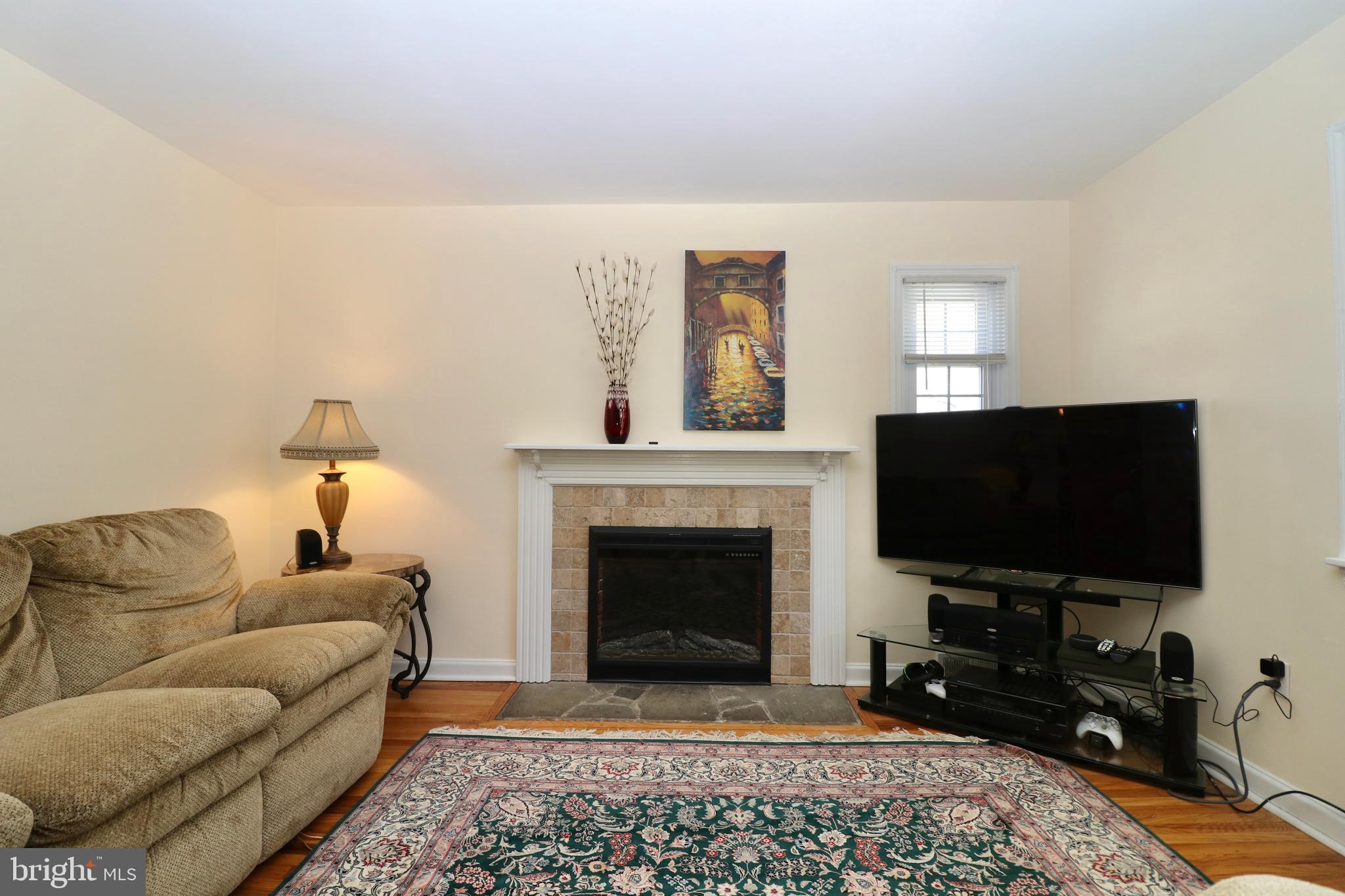 42 Barren Road Newtown Square, PA 19073 - Photo 12 of 36
